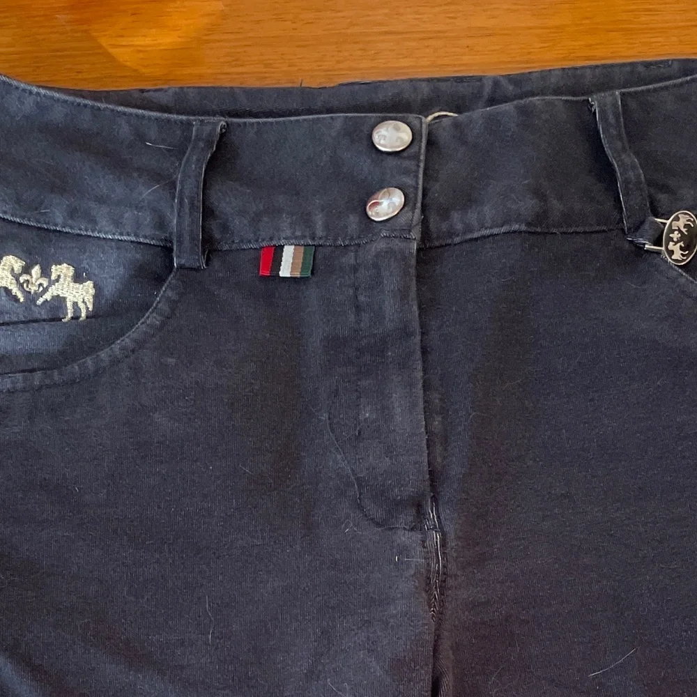 Equine Couture Navy Ladies’ Silicone Knee Patch Breech - Picture 3 of 4